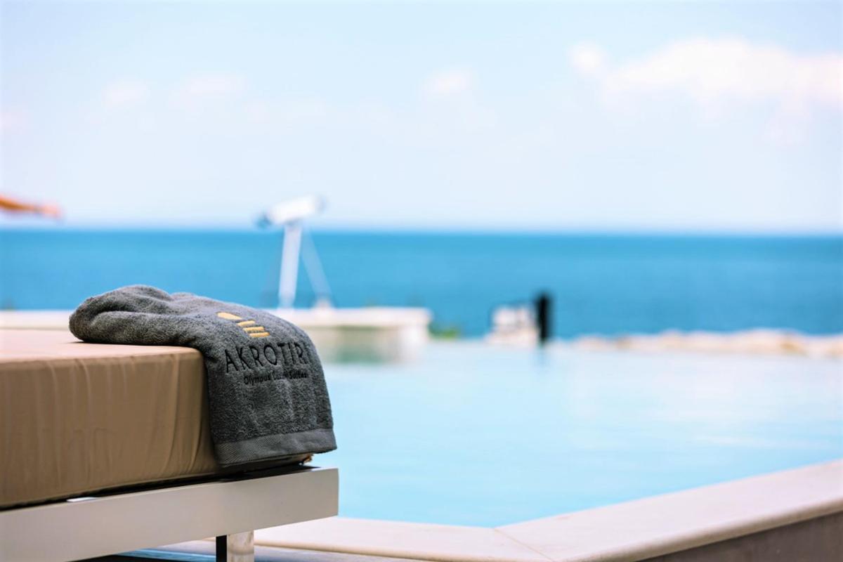 Akrotiri Olympus Luxury Suites - Adults Only Plaka Litochorou Esterno foto