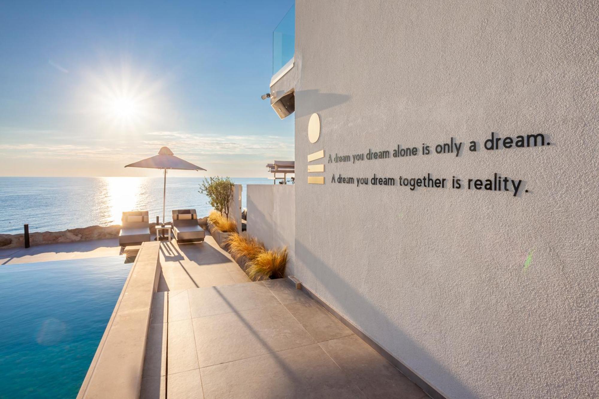 Akrotiri Olympus Luxury Suites - Adults Only Plaka Litochorou Esterno foto